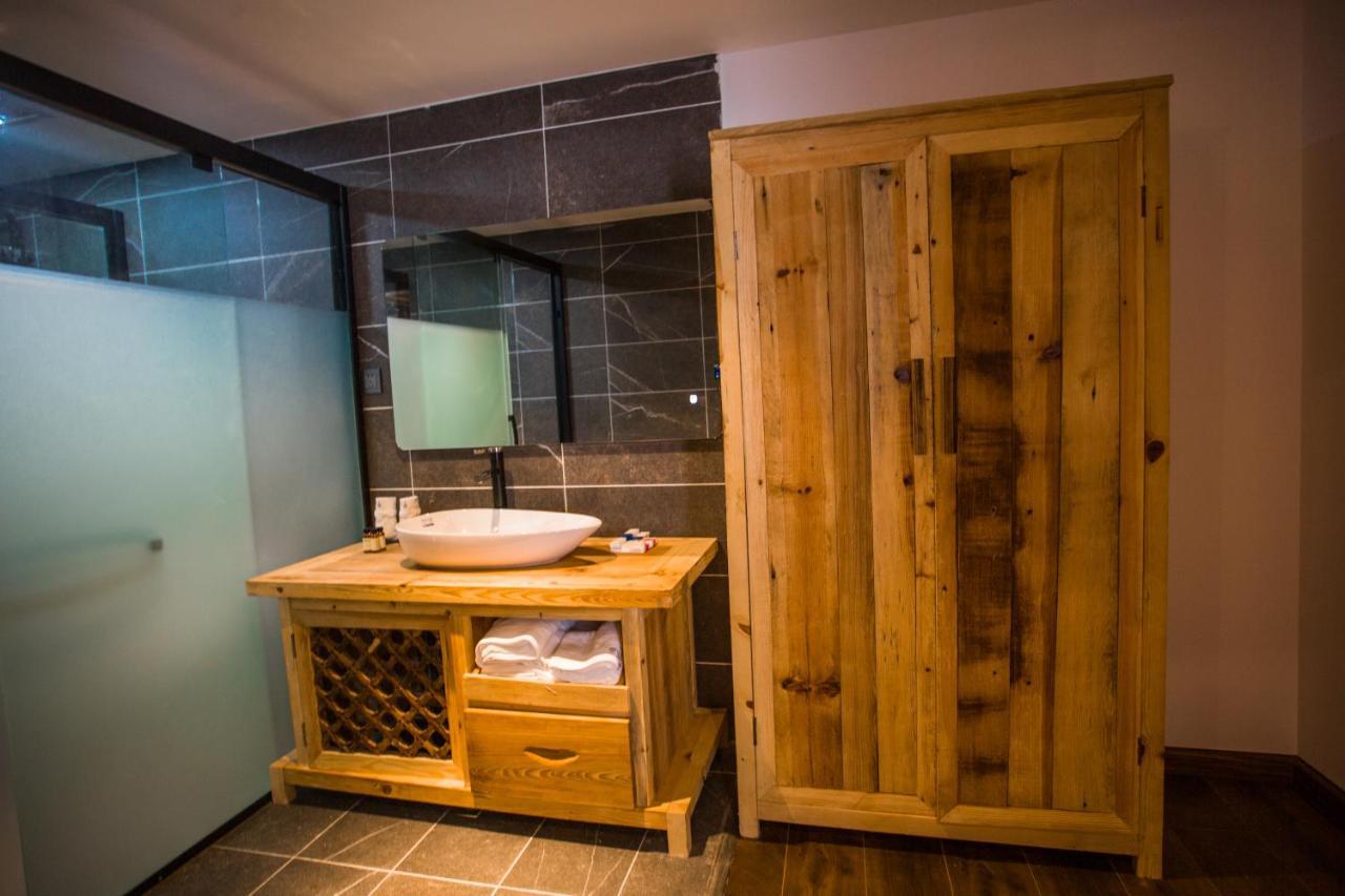 Lijiang Yunqi Holiday Guesthouse מראה חיצוני תמונה