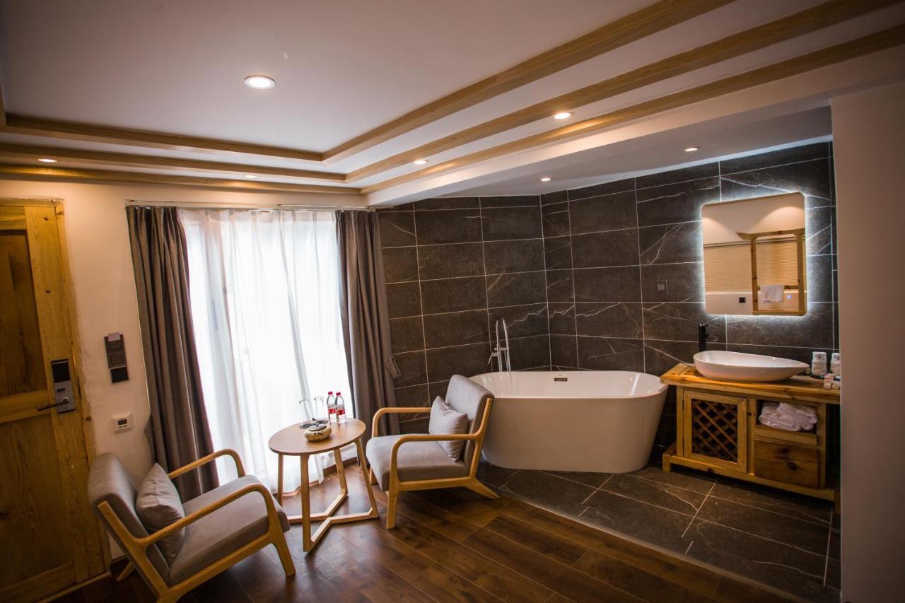 Lijiang Yunqi Holiday Guesthouse מראה חיצוני תמונה