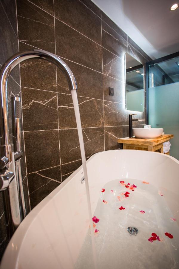 Lijiang Yunqi Holiday Guesthouse מראה חיצוני תמונה